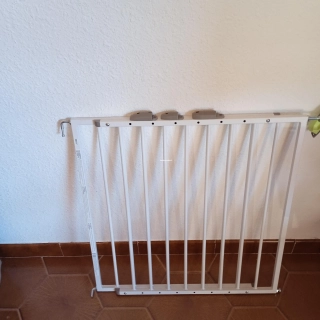 Barrière sécurité neuve  acheté M. bricolage Barrière sécurité neuve  acheté M. bricolage