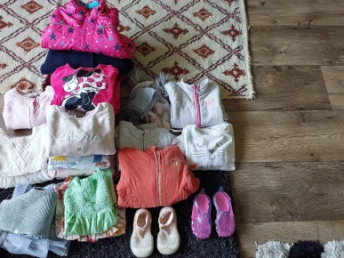 lot de vetements de fille de 6 a 18 mois lot de vetements de fille de 6 a 18 mois