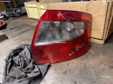 Feu arrière droit, Audi A4, 2002 Feu arrière droit, Audi A4, 2002