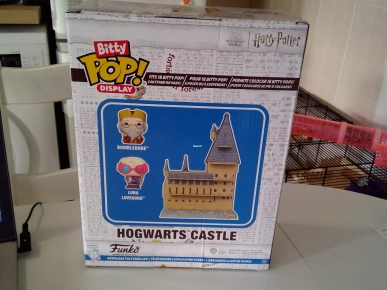 Hogwarts Castle display Funko