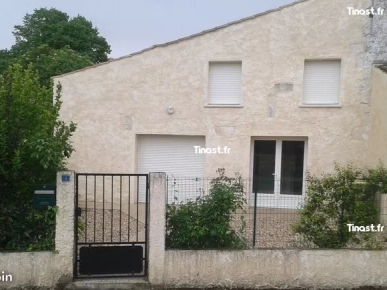 LOCATION ANNUELLE AVEC GARAGE LOCATION ANNUELLE AVEC GARAGE