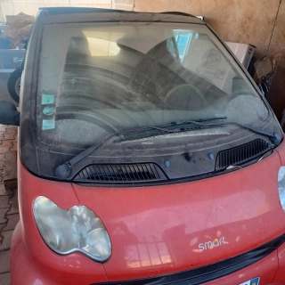 Petite voiture pour pieces roulante Petite voiture pour pieces roulante