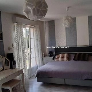 Maison 4 pièces 190 m² Maison 4 pièces 190 m²