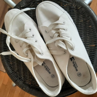 Tennis blanches Tennis blanches