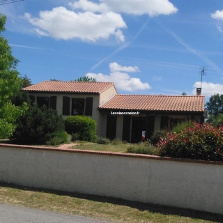 Maison familiale à La Peyratte Maison familiale à La Peyratte