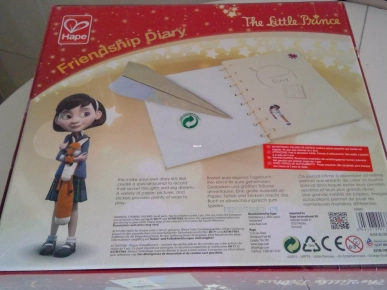 12€ Little Prince carnet d'amitié (Hape)