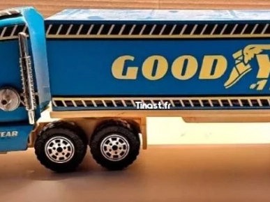 camion de collection camion de collection