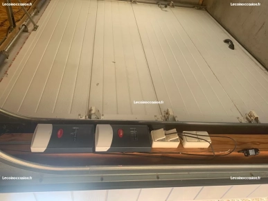 2 paire de portes de garage électriques 2 paire de portes de garage électriques