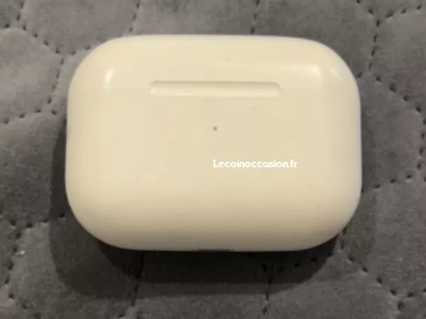 AirPods Pro AirPods Pro