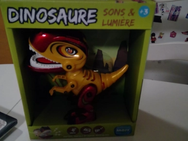 18€ Robot Dino Mojy