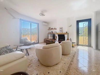 Magnifique Appartement de type T3 situé en Haut de Villa L39
