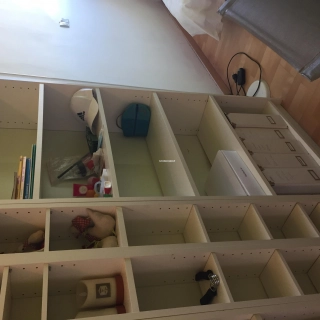 Vends bureau et bibliothèque Vends bureau et bibliothèque