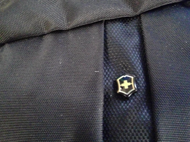 59€ VICTORINOX NOIR SAC A DOS ET BANDOUILIERE