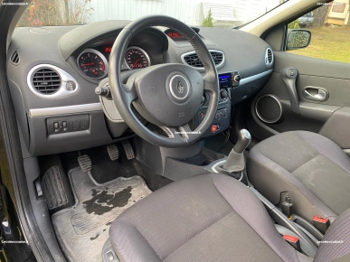 A donner Renault CLIO 2007 1.5-68D (2007)