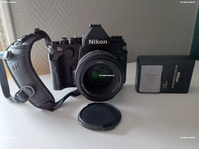 Appareil photo nikon reflexe numérique. Appareil photo nikon reflexe numérique.