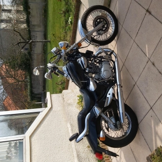 Vends moto Ki-moon 125 Vends moto Ki-moon 125