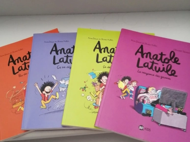 4 livres   Anatole. Latuile
