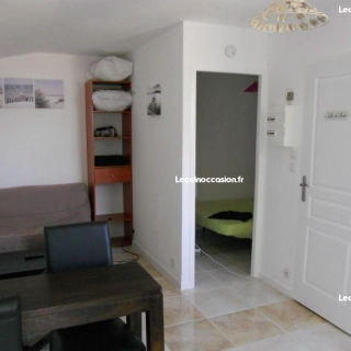 Gite meublé indépendant 2 mn du CNPE TRICASTIN Gite meublé indépendant 2 mn du CNPE TRICASTIN