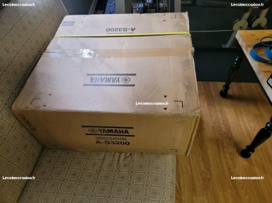 Amplificateur audio Yamaha as3200 2022 Amplificateur audio Yamaha as3200 2022