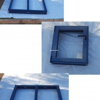 Vend cadres et fenêtres PVC sans vitres col anthracite jamais utilisés plus fenetre PVC blanche avec vitres, le tout factures a l appui Vend cadres et fenêtres PVC sans vitres col anthracite jamais utilisés plus fenetre PVC blanche avec vitres, le tout factures a l appui