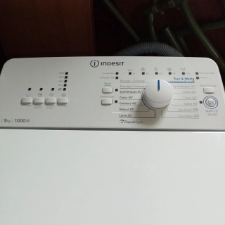 Machine à laver linge