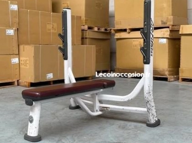 Musculation | Flat Bench Press / Banc Olympique Plat Life Fitness Signature Occasion