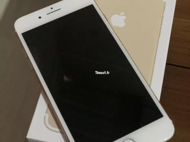 iPhone 7 Plus (Bordeaux) iPhone 7 Plus (Bordeaux)