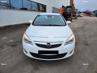 Opel Astra J 1.4l 140ch
