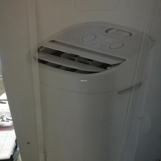 Vend clim réversible jamais servi cause double emploi Vend clim réversible jamais servi cause double emploi