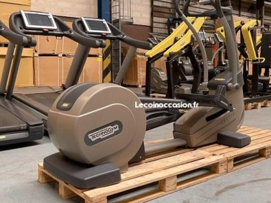 Cardio-Training |Elliptique / Technogym Synchro 700 Visioweb Occasion