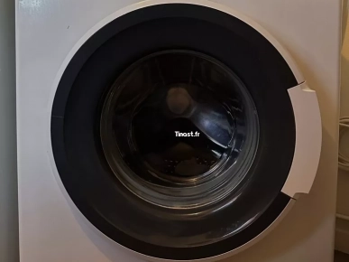 Machine à laver et réfrigérateur Machine à laver et réfrigérateur