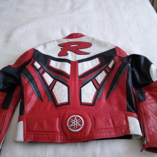 Blouson yamaha moto cuir Blouson yamaha moto cuir