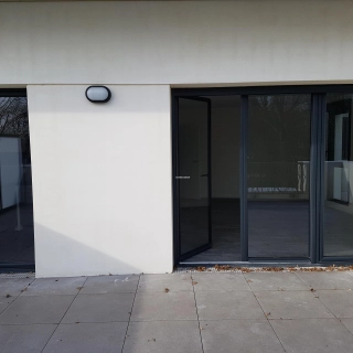 T2 APPARTEMENT RECENT AVEC TERRASSE T2 APPARTEMENT RECENT AVEC TERRASSE