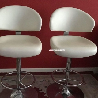 Deux fauteuils bar blanc