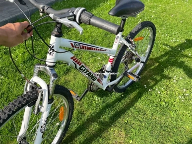 Vends vélo Gitane Kwad 26 pouces en très bon état Vends vélo Gitane Kwad 26 pouces en très bon état