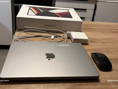 Apple MacBook Pro 14" 1 To SSD, M1 Pro, 16 Go Apple MacBook Pro 14" 1 To SSD, M1 Pro, 16 Go