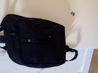 59€ VICTORINOX NOIR SAC A DOS ET BANDOUILIERE