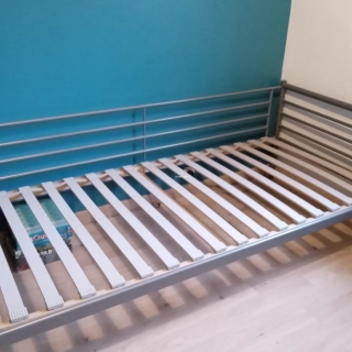 Lit acier IKEA 200×90 Lit acier IKEA 200×90