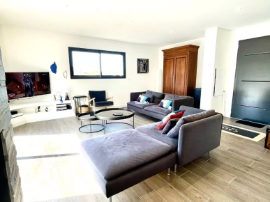 Magnifique Villa avec Piscine à 2km du centre-ville de CALVI L14