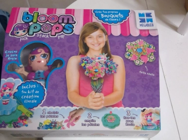 13€ BLOOM POPS (megableu) 13€ BLOOM POPS (megableu)