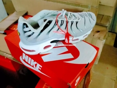 baskets nike tn baskets nike tn