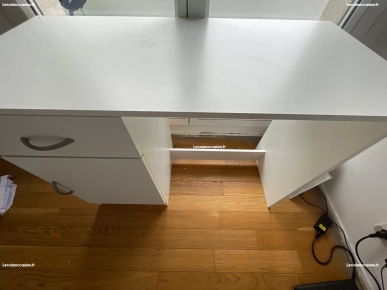 bureau travail bureau travail