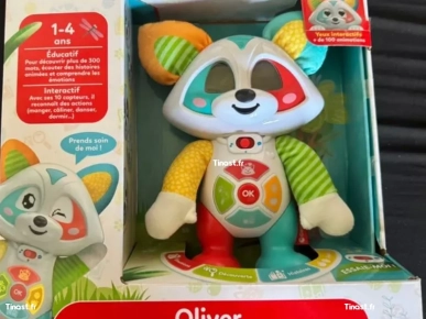 28€ Olivier le raton laveur (Clementoni)