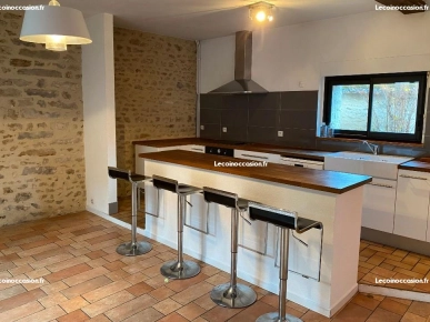 Maison 6 pièces 150 m² Maison 6 pièces 150 m²