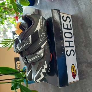 Chaussures velo homme Chaussures velo homme