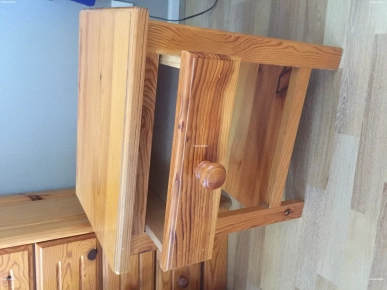 Commode + table de nuit Commode + table de nuit