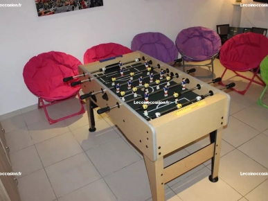 Villa 190m2, 4 chambres, cuisine ouverte sur grand salon, salle Villa 190m2, 4 chambres, cuisine ouverte sur grand salon, salle