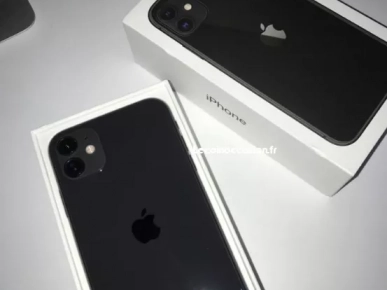 Iphone 11 noir ACCESSOIRES + GARANTIE