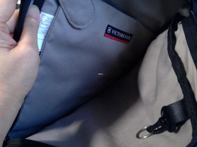 59€ VICTORINOX NOIR SAC A DOS ET BANDOUILIERE