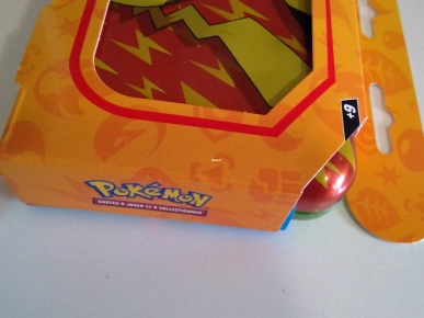 13€ Plumier Pikatchu + cartes (Pokemon Company)